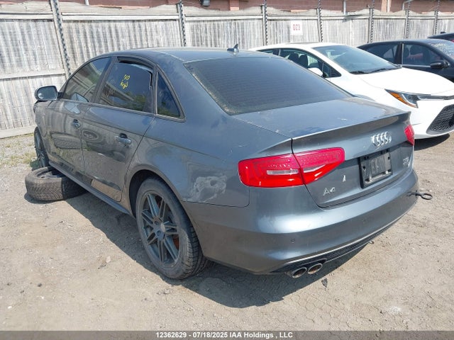 Audi A4 2016 WAUBFCFLXGN008188 Image 3