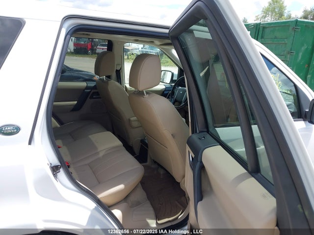SALFR2BG8FH427838 Land Rover Lev2 Ulev