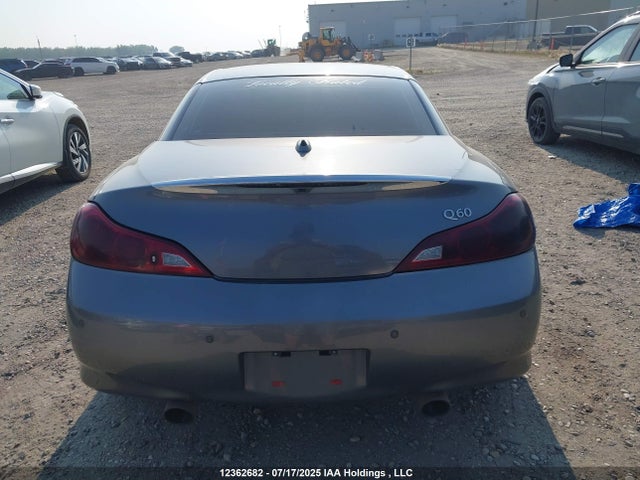JN1CV6FE3FM810909 Infiniti 2015