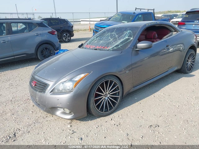 JN1CV6FE3FM810909 Infiniti 2015