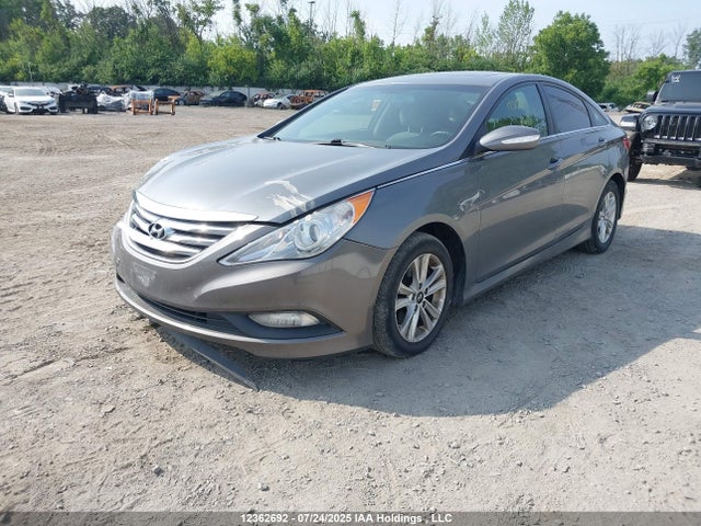 5NPEB4AC5EH813795 Hyundai gamma