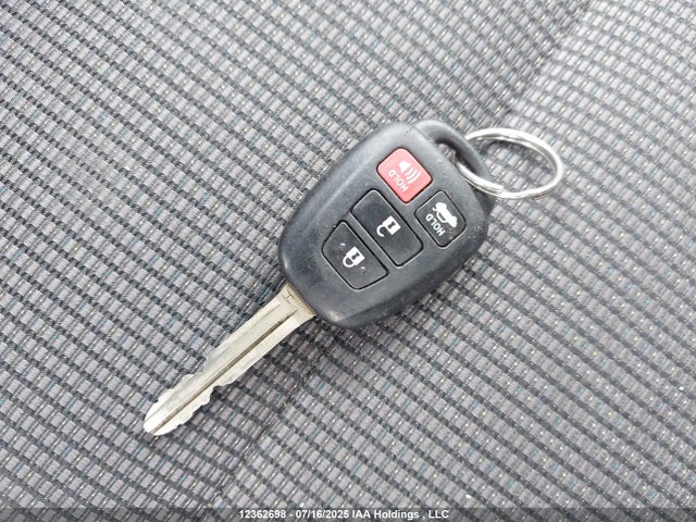 2T1BURHE5KC126767 Toyota 2zr-fe