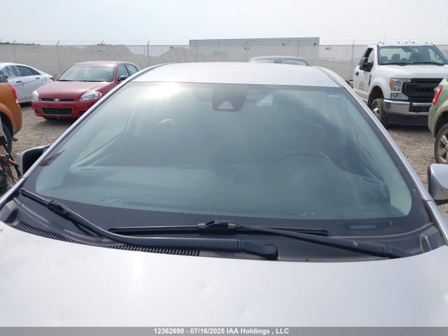 2T1BURHE5KC126767 Toyota 2zr-fe