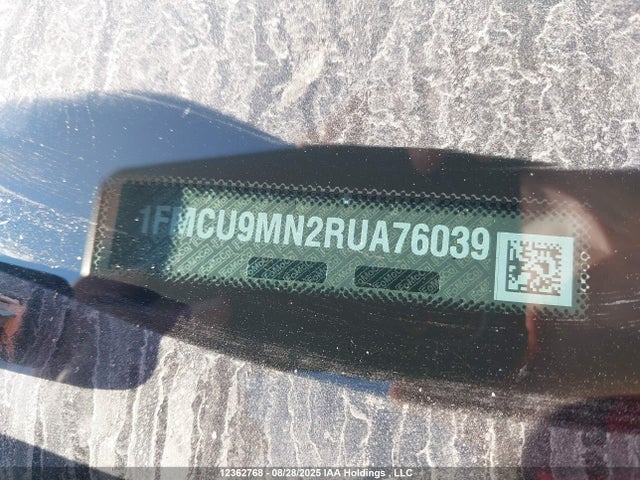 1FMCU9MN2RUA76039 Ford Escape St Line