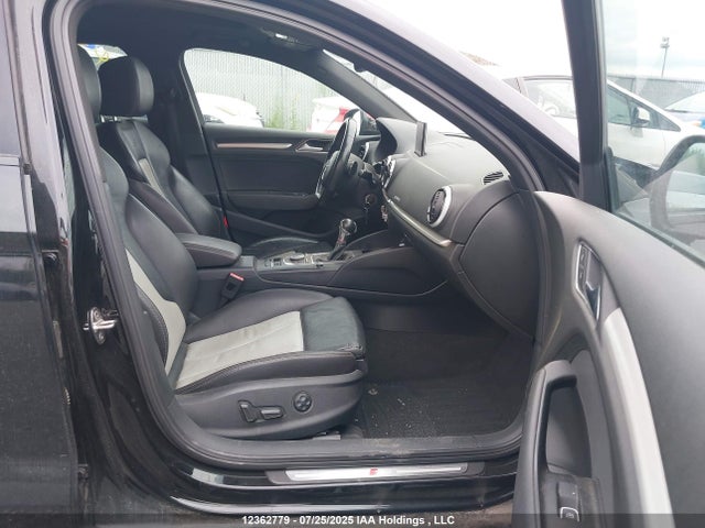 WAUB1GFF9G1014152 Audi 2016