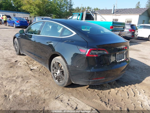 5YJ3E1EA5KF412456 Tesla MODEL 3