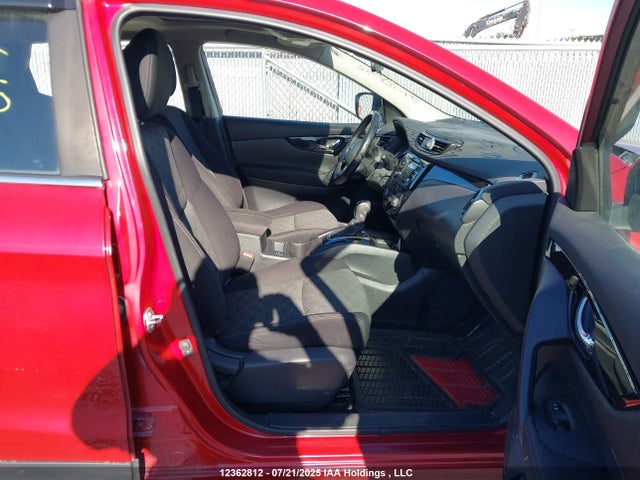 JN1BJ1CR4JW204095 Nissan ROGUE SPORT
