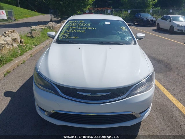 1C3CCCAB0FN601012 Chrysler 200