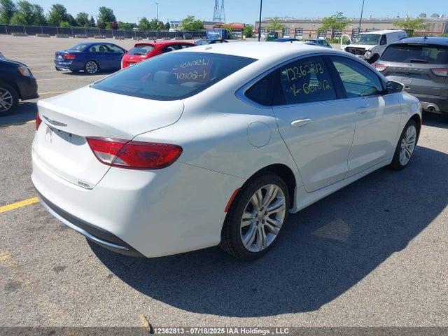 1C3CCCAB0FN601012 Chrysler 200