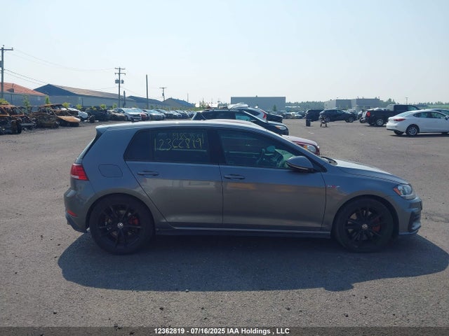3VW6T7AUXKM029952 Volkswagen 2019