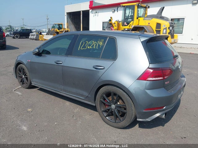 3VW6T7AUXKM029952 Volkswagen 2019