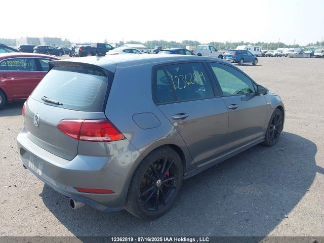 3VW6T7AUXKM029952 Volkswagen 2019