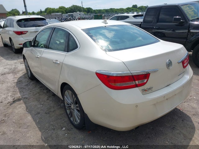 1G4PS5SK9E4120170 Buick lea