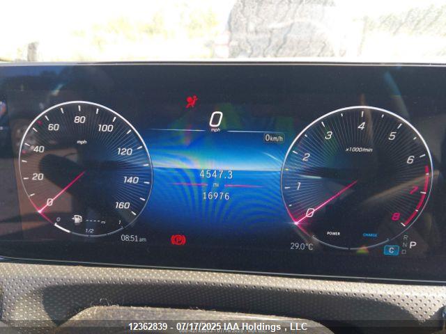 W1K5J4HB1SN528092 Mercedes-Benz m260