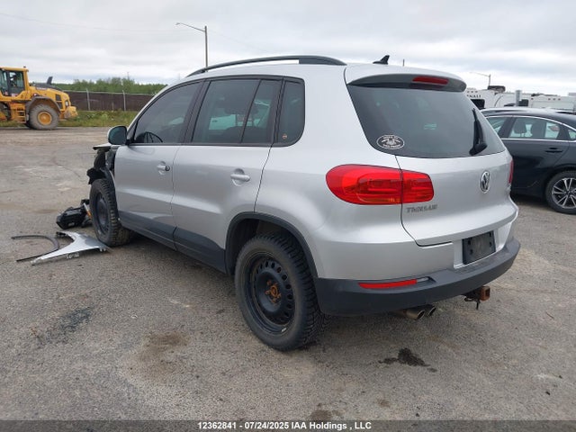 WVGNV7AX0HW500806 Volkswagen Tiguan