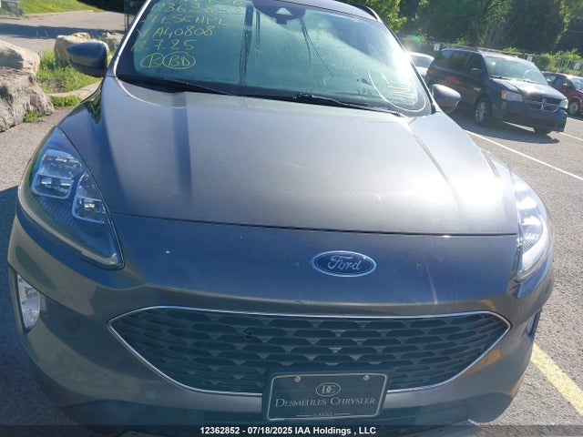 1FMCU9DZ3MUA40808 Ford hev/phev