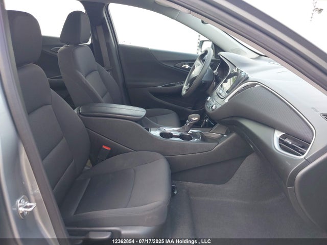 1G1ZD5ST4RF223998 Chevrolet lfv