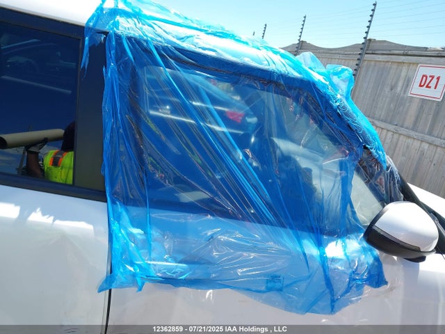 KNDJ33AU7L7057757 KIA mpi nu