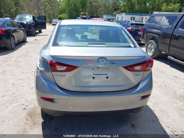 JM1BM1V7XE1166083 Mazda pe