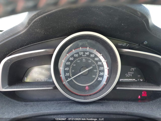 JM1BM1V7XE1166083 Mazda pe
