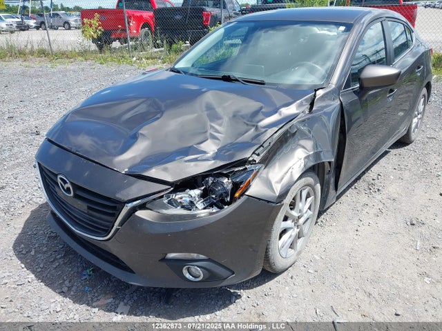3MZBM1V78FM143175 Mazda pe