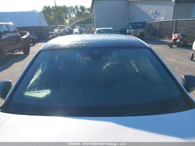 3VWSX7BU3SM064205 Volkswagen tsi