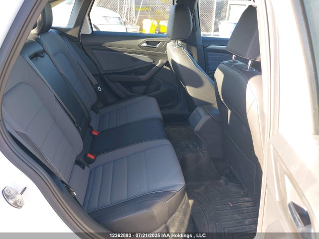 3VWSX7BU3SM064205 Volkswagen tsi