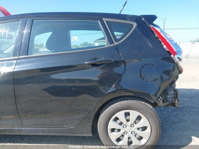 KMHCT5AEXHU354698 Hyundai 2017
