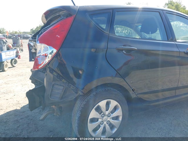 KMHCT5AEXHU354698 Hyundai 2017
