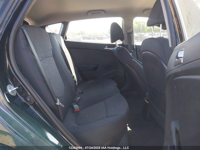 KMHCT5AEXHU354698 Hyundai 2017
