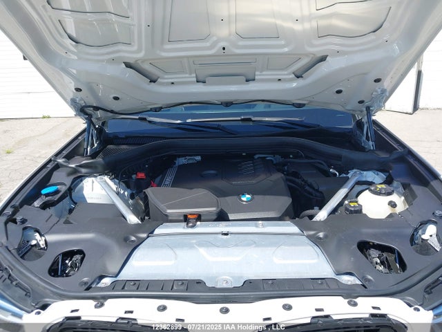 5UX53DP03N9K52188 BMW X3