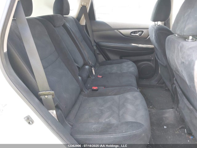 5N1AT2MV1FC818417 Nissan Rogue