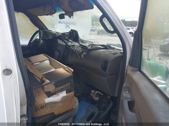 Aukcja sprzedaży 2002 Ford Econoline E350 Super Duty Ctway Van, vin: 1FDWE35F32HB40988, numer aukcji: 12362935