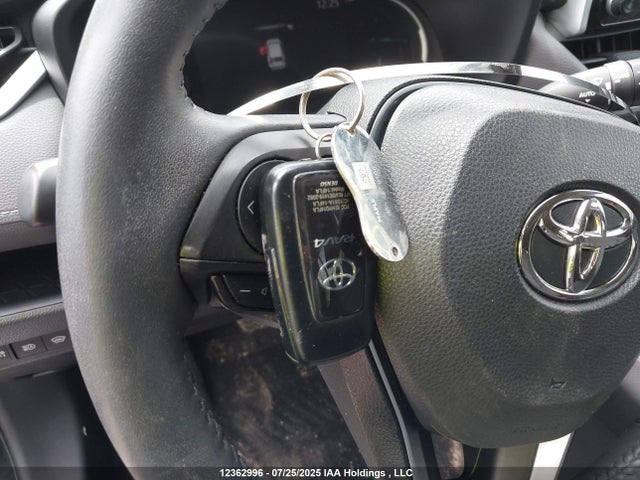 2T3RWRFV0RW189139 Toyota a25a-fxs