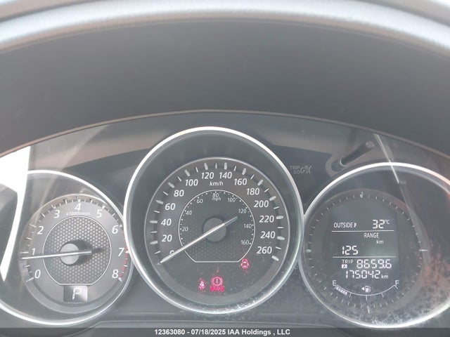 JM1GJ1W6XF1175291 Mazda py