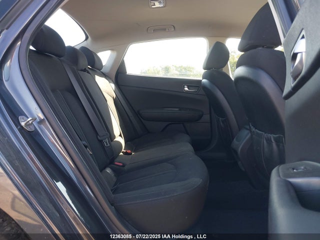 5XXGT4L34JG210636 KIA gdi