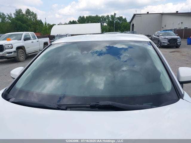 Продаж на аукціоні авто 2019 Honda Clarity Plug-in Hybrid, vin: JHMZC5F16KC800183, номер лоту: 12363086