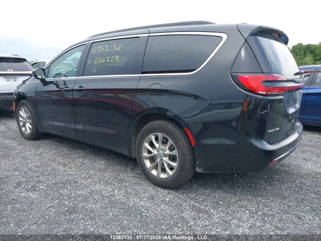 Chrysler 2022 2022 2C4RC3BG3NR236729 Image 3