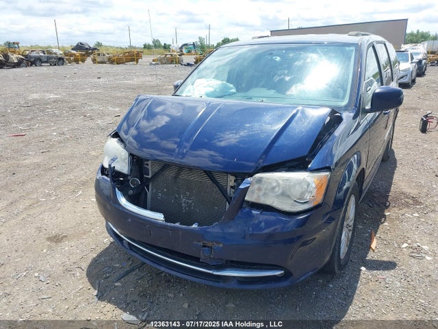 2C4RC1CG9FR504350 Chrysler Town and Country