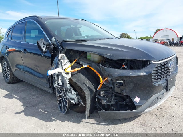 1FMCU0E12RUA28886 Ford dura pfi atk