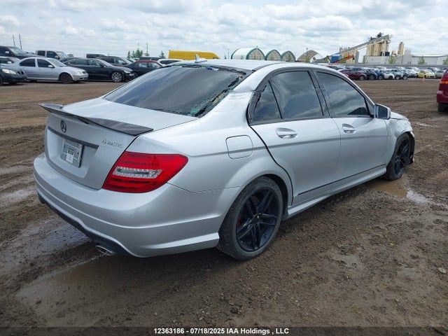 WDDGF8AB7EA908528 Mercedes-Benz C-Class