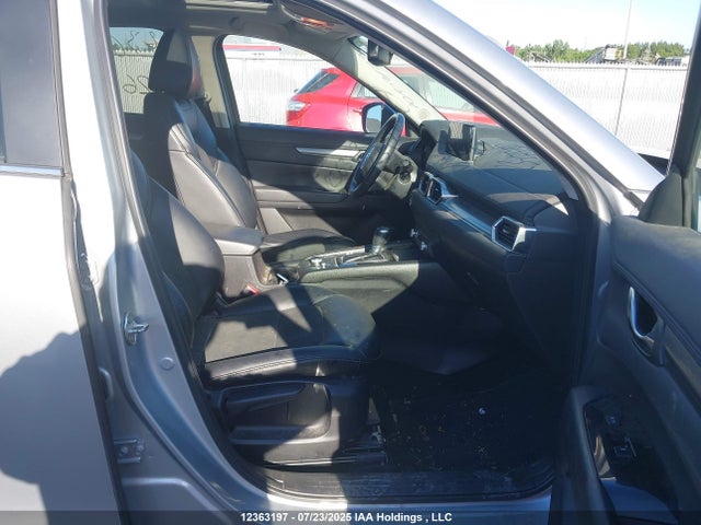 JM3KFBCM1P0261186 Mazda pyud