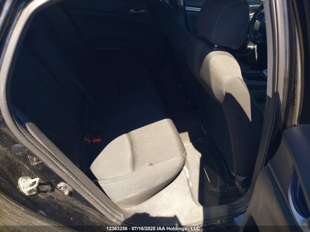 12363256 :رقم المزاد ، 2HGFC2F52HH007539 vin ، 2017 Honda Civic Lx مزاد بيع