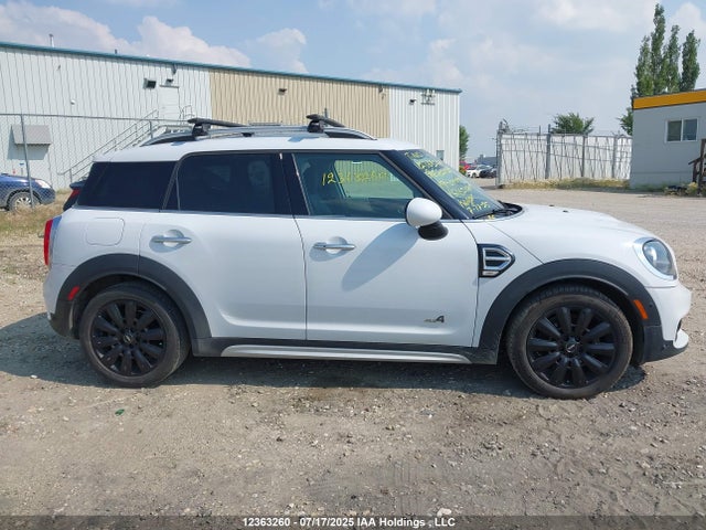 Mini 2019 2019 WMZYV5C5XK3E82425 Image 13