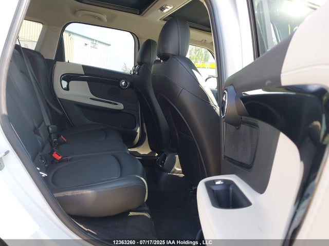 Mini 2019 2019 WMZYV5C5XK3E82425 Image 8