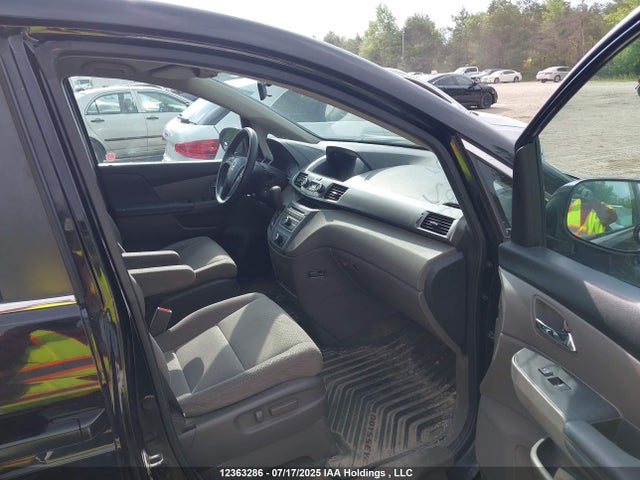 5FNRL5H22GB512565 Honda j35z8