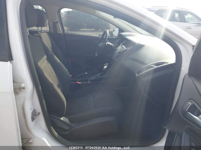 Ford 2015 2015 1FADP3F20FL377268 Image 5