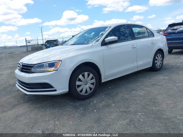 3VW2K7AJ6FM344261 Volkswagen 2015