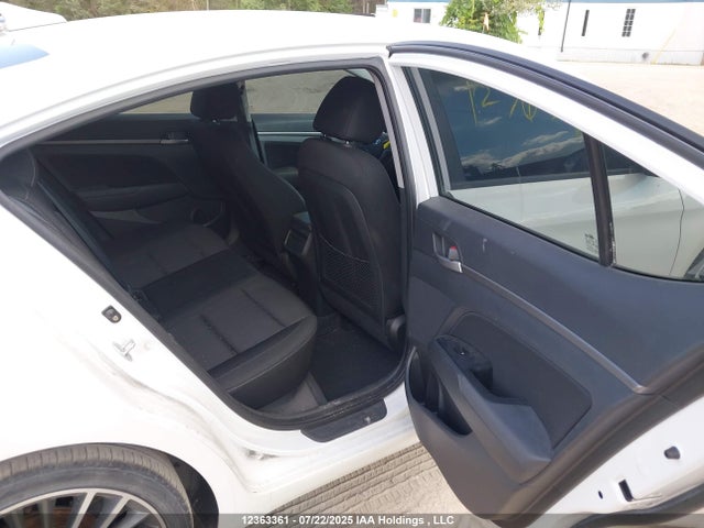 KMHD84LFXHU276252 Hyundai 2017
