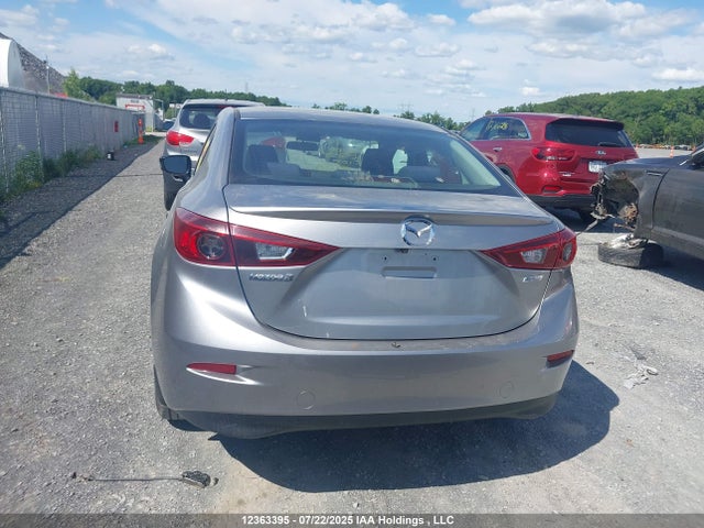3MZBM1V74FM163858 Mazda pe